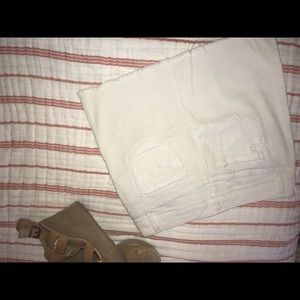 White denim skirt